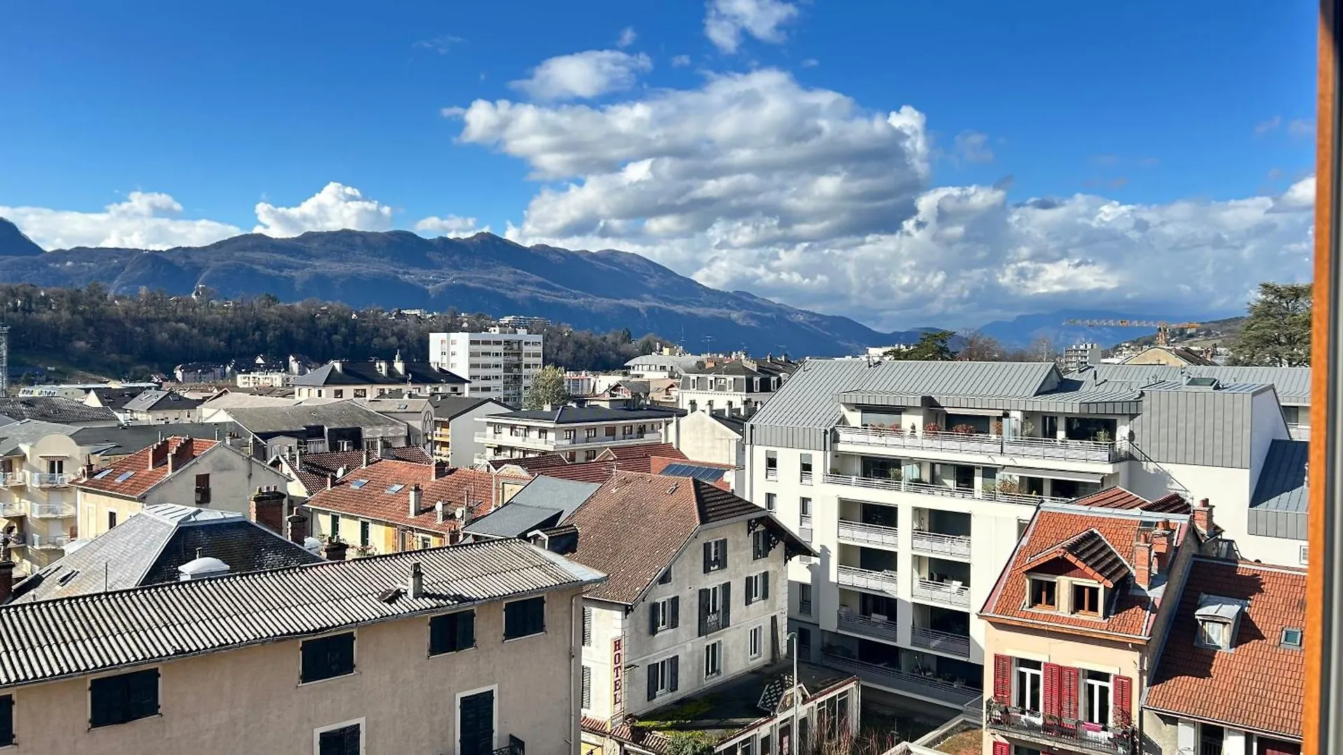 Studio Cosy Vue Imprenable Aix Les Bains Aix-les-Bains Frankrijk
