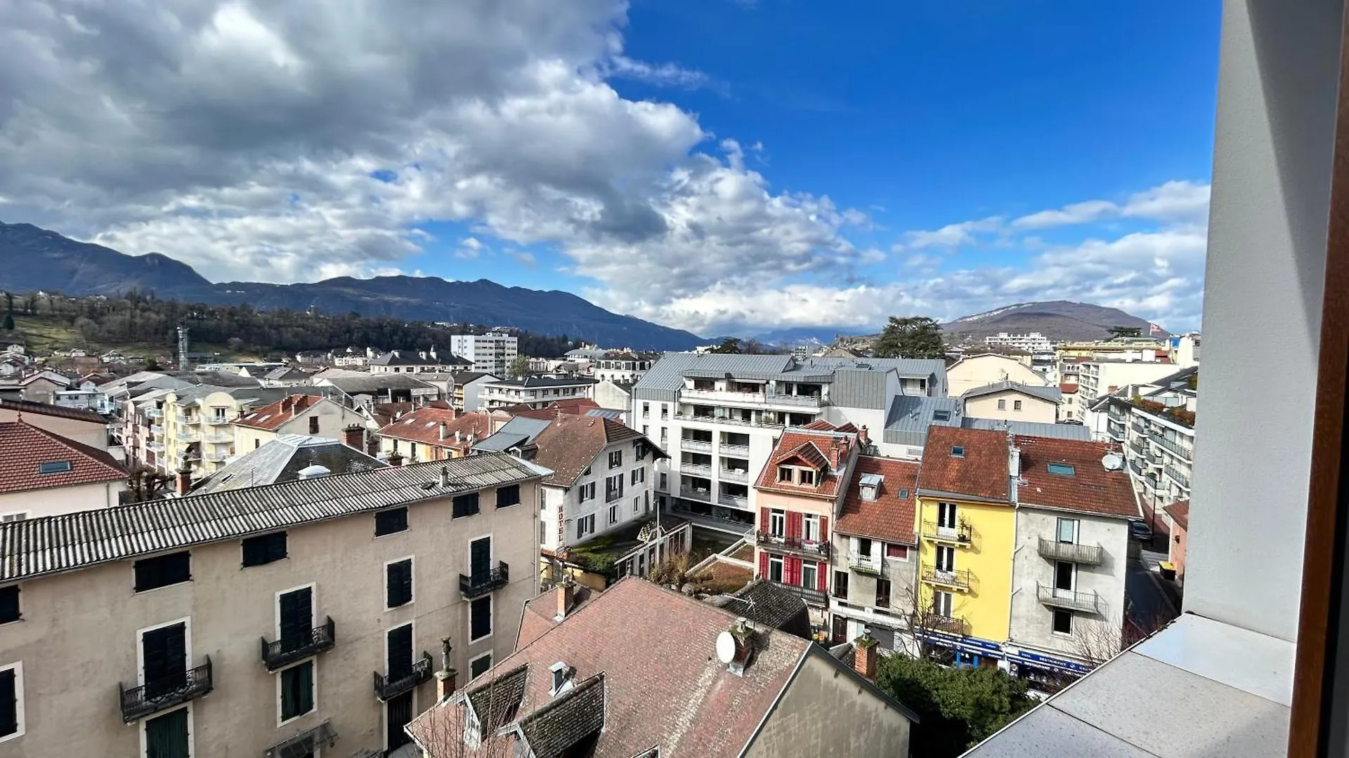 Studio Cosy Vue Imprenable Aix Les Bains Aix-les-Bains 0*,  Frankrijk
